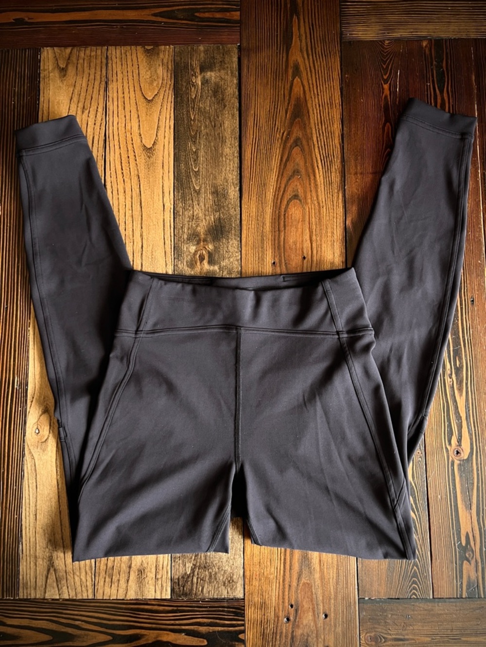 LULULEMON • Force Within black high-rise tight 28” leggings knee cutouts gymcore